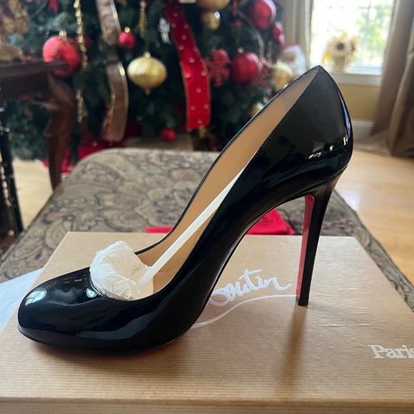 Christian Louboutin Shoes, Barely used! - Picture 2 of 10